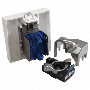 Вставка Mosaic 45x45, RJ-45 STP, кат.6, со шторкой и увеличенным окном маркировки, белая